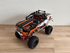 LEGO&reg; Technic 4X4 Off-Roader / Set 9398 | Used