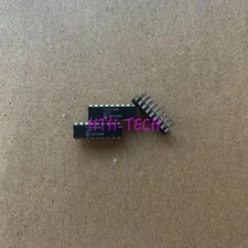 Microchip PIC16C56A-04/P 8-Bit CMOS MCU with 1KB OTP EPROM PDIP18 X 1PC