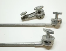 Mole Richardson • 2 Arms with 1 Grip Head