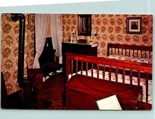 Springfield IL Mary Bedroom Abe Lincoln's Home Postcard Used (30066)