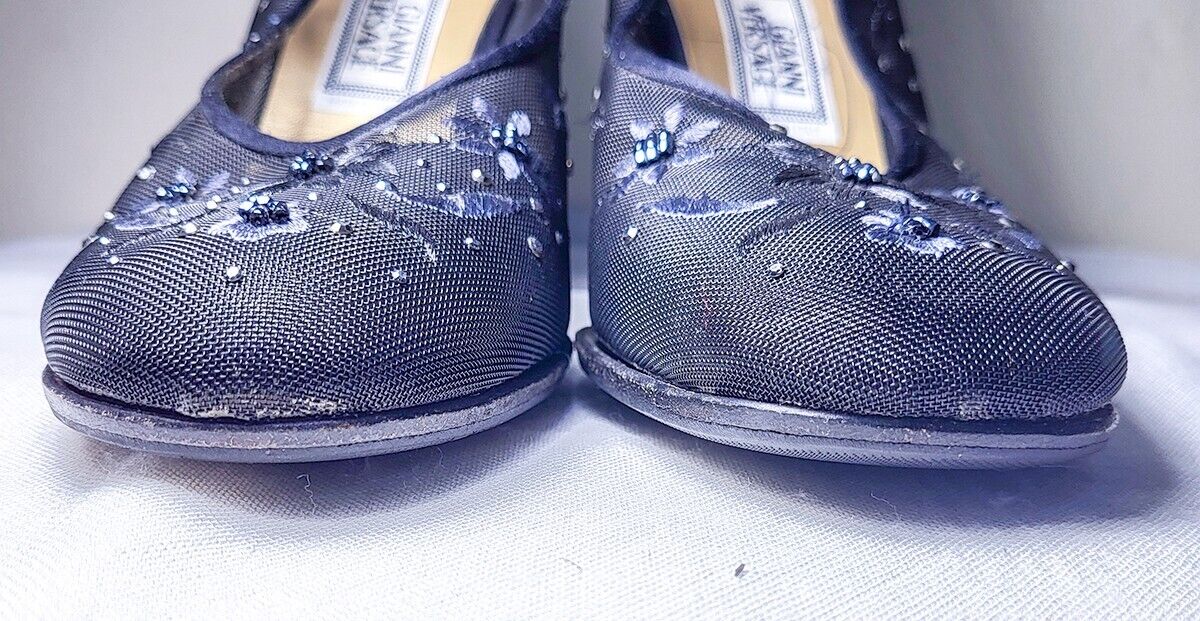 Gianni Versace 90s Black Floral Beaded Pump Heels Shoes Size Gianni Versace 90s Black Floral Beaded Pump Heels Shoes Size
