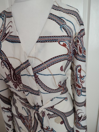 ๐H&M MIDI SHIRT DRESS SIZE 14/16 IVORY PAISLEY PRINT,LONG SLEEVE,SEMI SHEER - Picture 2 of 19