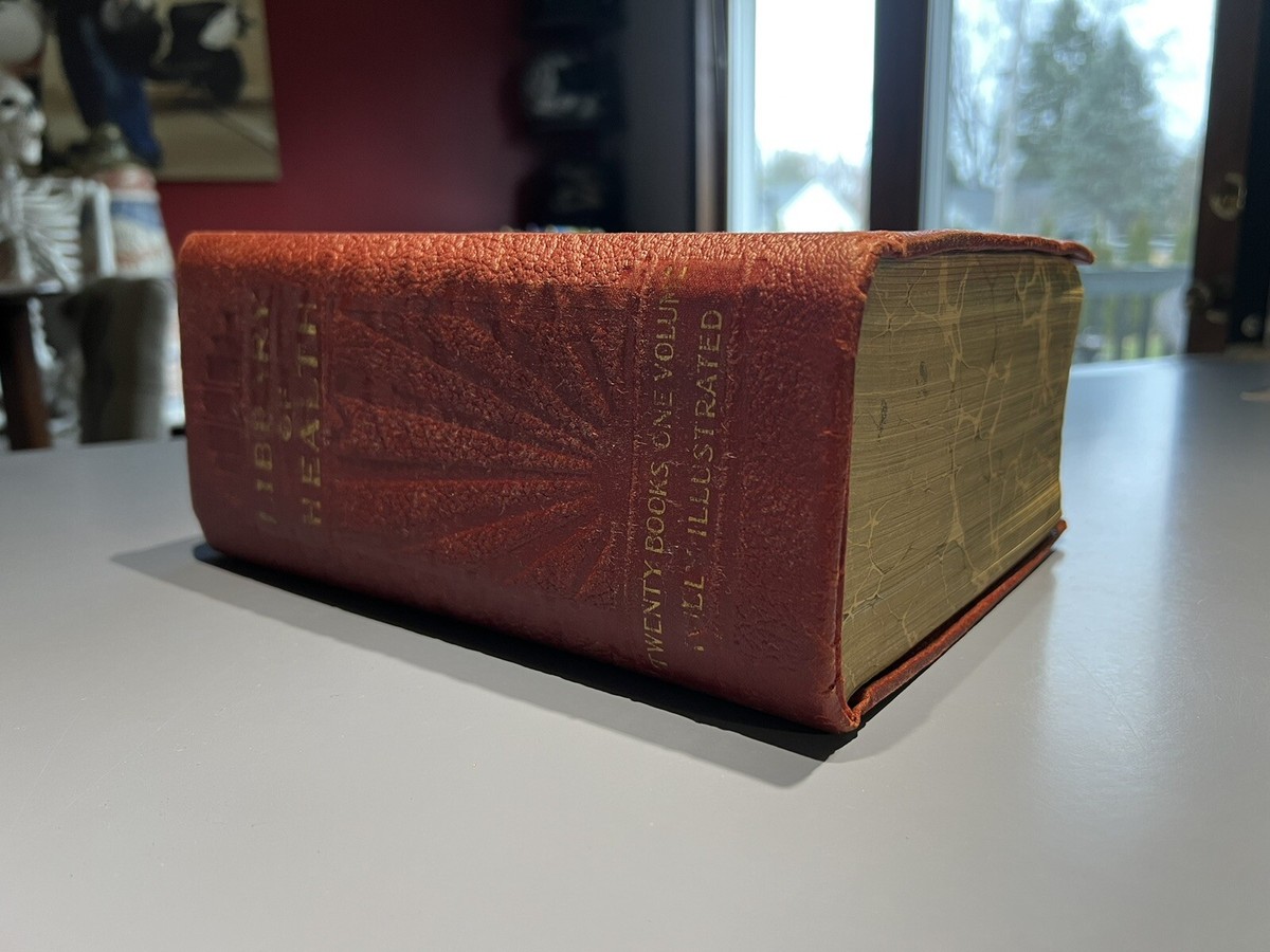 Vintage Library Of Health Book - 1946 Edition - B. Frank Scholl