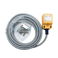 M110-25Asquare Inductive Proximity Switch M110-25B Three-wire DC24V Sensor