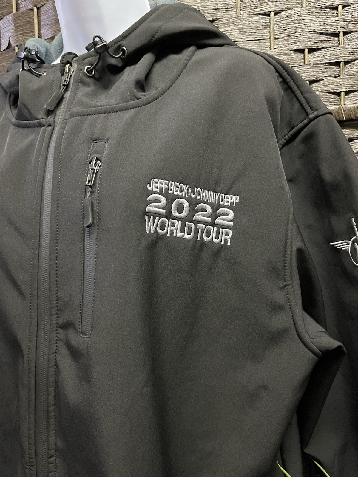 Independent Trading Poly-Tech Softshell Jacket Fu… - image 3