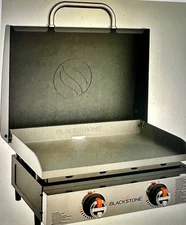 Blackstone On The Go 22" Tabletop Omnivore Griddle with Hood and Carrying Case
