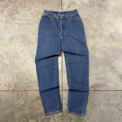 Vintage Levi's 501 Dark Wash Blue Womens 26x31 Jeans 80s USA 17501