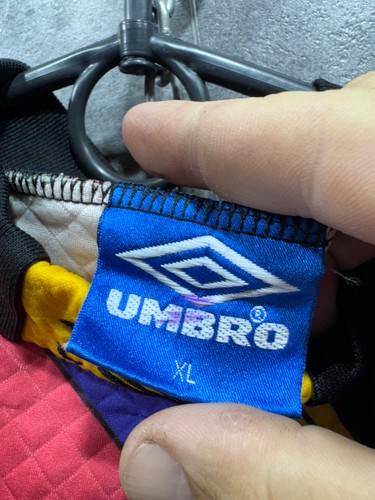 Vintage Umbro 1993/94 Goalkeeper Jersey 90s Abstract Graphic Padded Shirt Siz XL - Picture 11 of 24