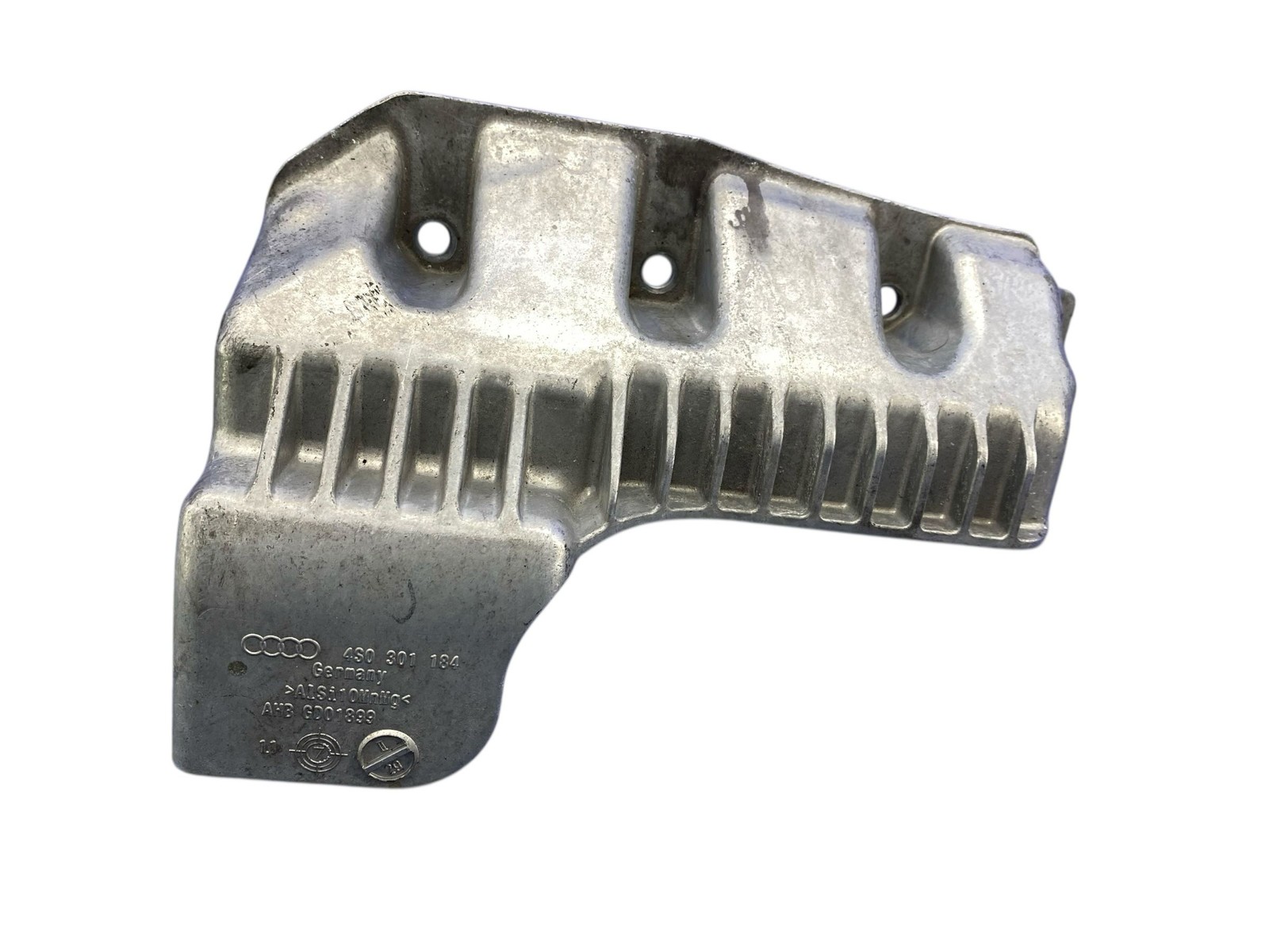 LAMBORGHINI HURACAN LP640-4 PERFORMANTE 5.2L ENGINE MOTOR COOLING MOUNT BRACKET