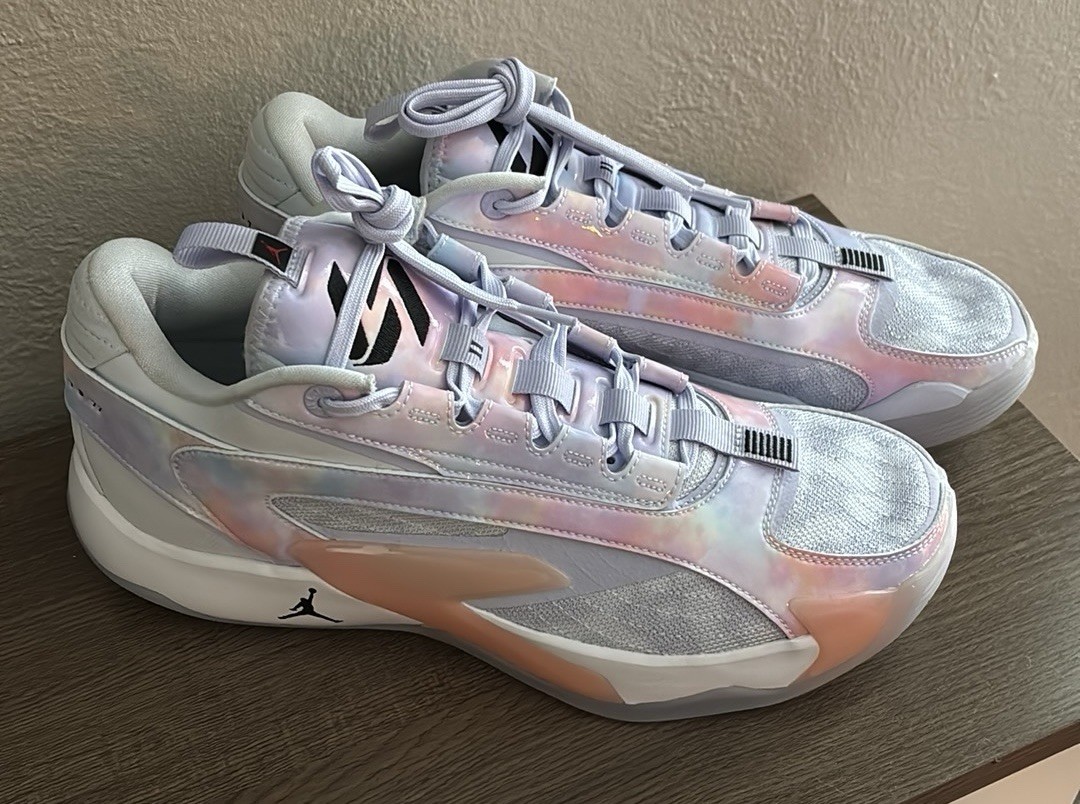 Air Jordan Luka Doncic 2 Nebula Retro Basketball Shoes  display picture 1