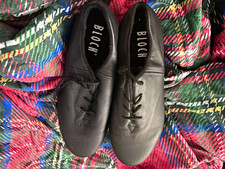 Bloch Women s Shockwave Lace-Up Tap Dance Shoes Black w/ Metal Taps S0321L