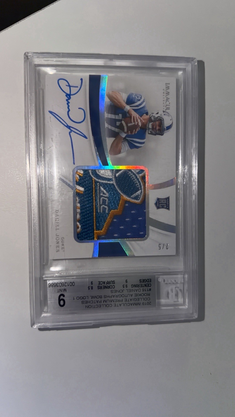 2019 Panini Immaculate Collection Daniel Jones Rookie Patch Auto /5 BGS 9