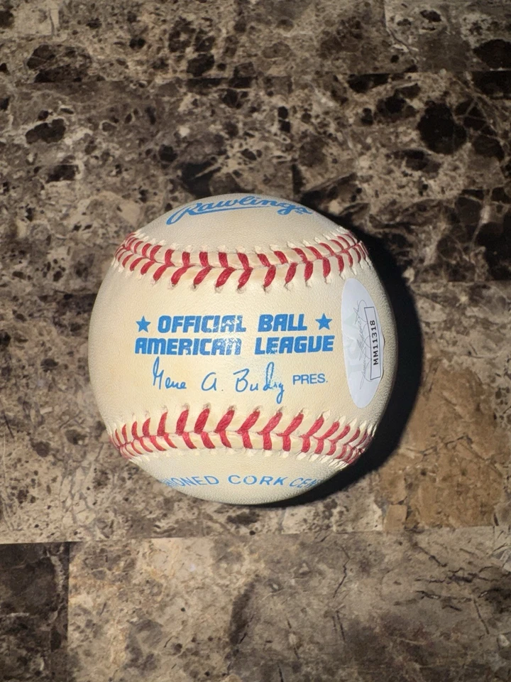 美国职棒大联盟乔·佩皮托内洋基队、小熊队、太空人队亲笔签名棒球。 — 第 2/4 张图片