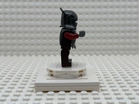 Lego Uruk-hai - Helmet and Armor 2 Minifigure Lord of the Rings 9471 9474 lor008