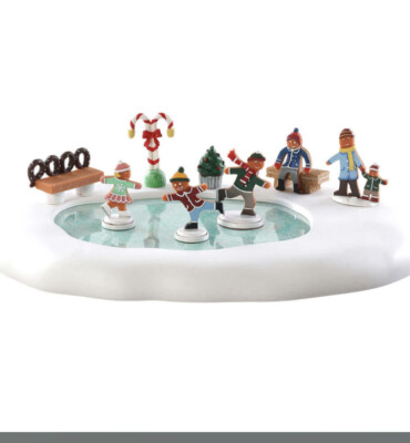 Lemax Gingerbread Skating Pond -Animated Holiday Village/Train/Carnival  Accent