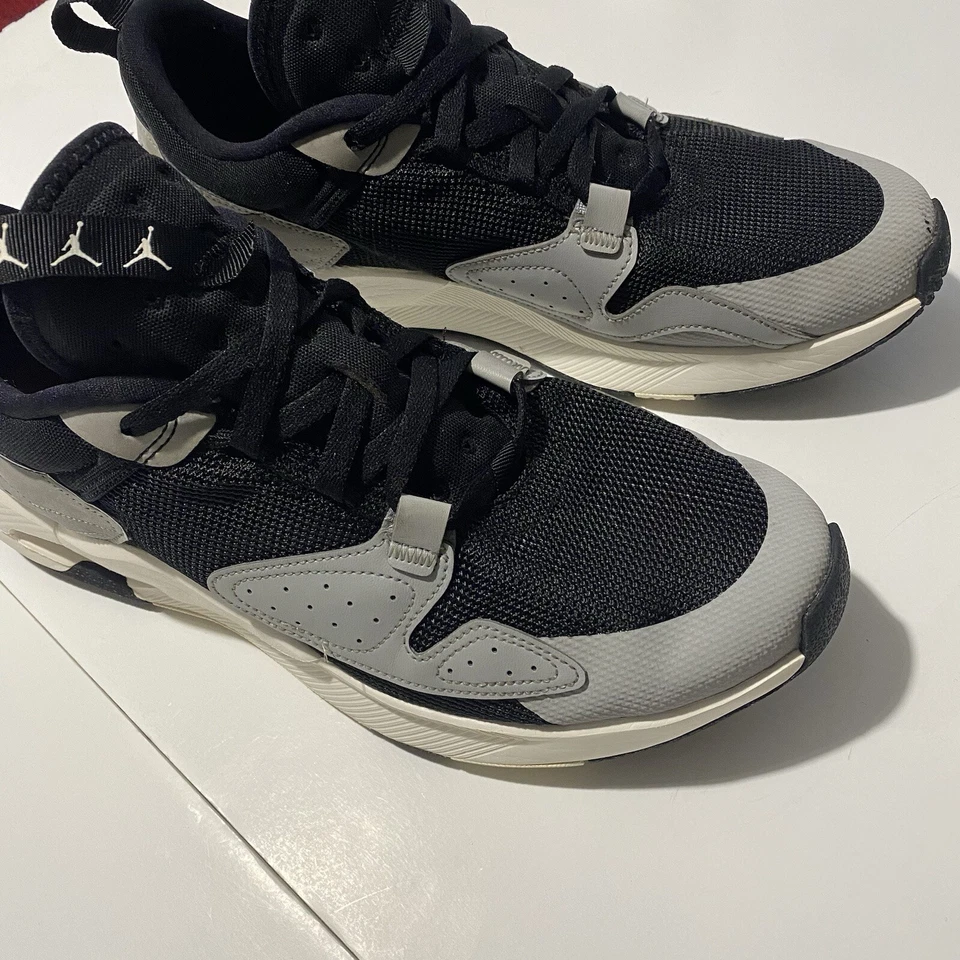 Nike Jordan Air Cadence “Gris Humo” Negro Zapatos Tenis Para Hombre Talla 11.5 Foto 3 de 4