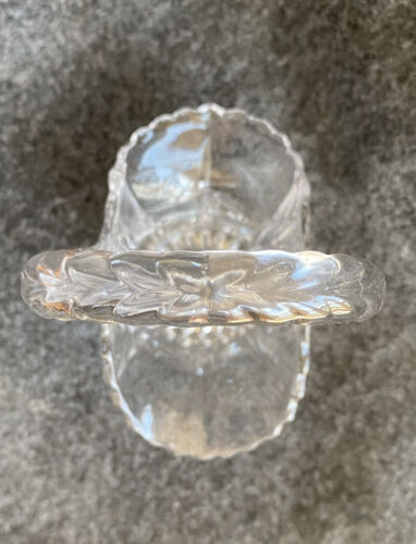 Cesto sposa alto 6-1/2" vintage Duncan & Miller cristallo inciso modello margherita - Foto 7 di 12