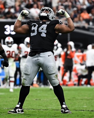 Christian Wilkins Flexing Las Vegas Raiders 8x10 NFL Football Photo