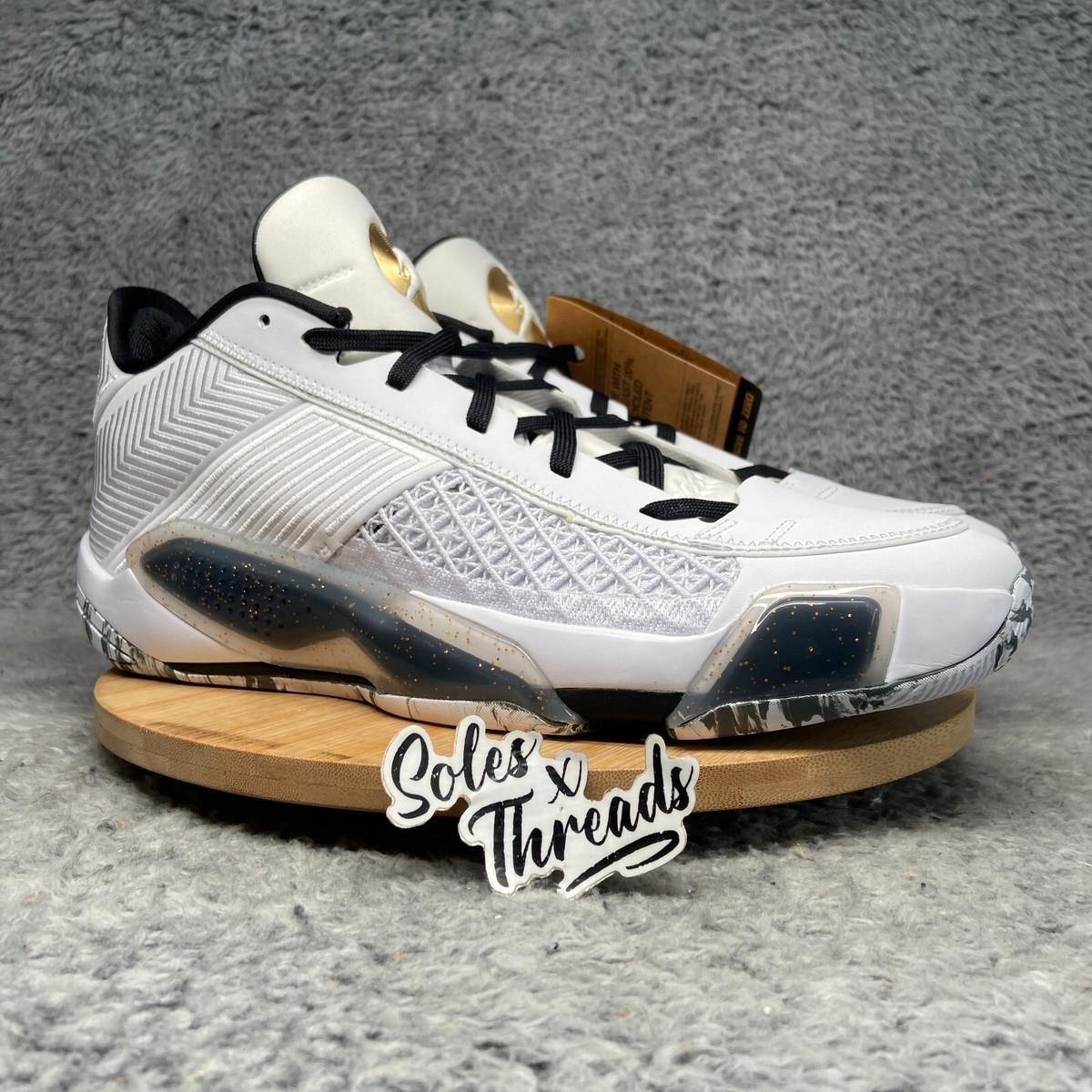 Air Jordan 38 XXXVIII Low Men Size 13 White Metallic Gold