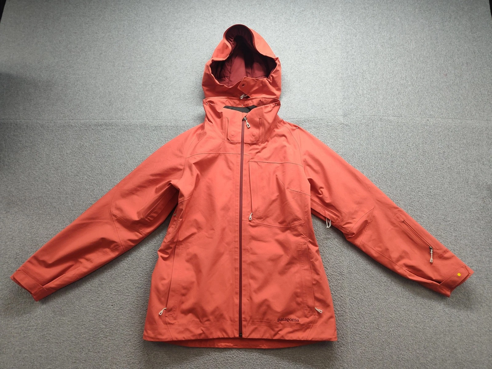 Patagonia Ski Jacket Womens Large Orange Hooded Insulated Snow RECCO Zip