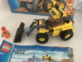 LEGO CITY | 7630 | Front End Loader | 2009 | 100% Complete | Near New Condition 