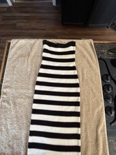 Fashion Nova Knit  Dress Size Large Stretchable Midi Length
