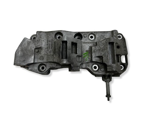 BMW 5 F10 F11 2012 Halterung Lichtmaschine 8506863 Diesel 135kW MAM90574