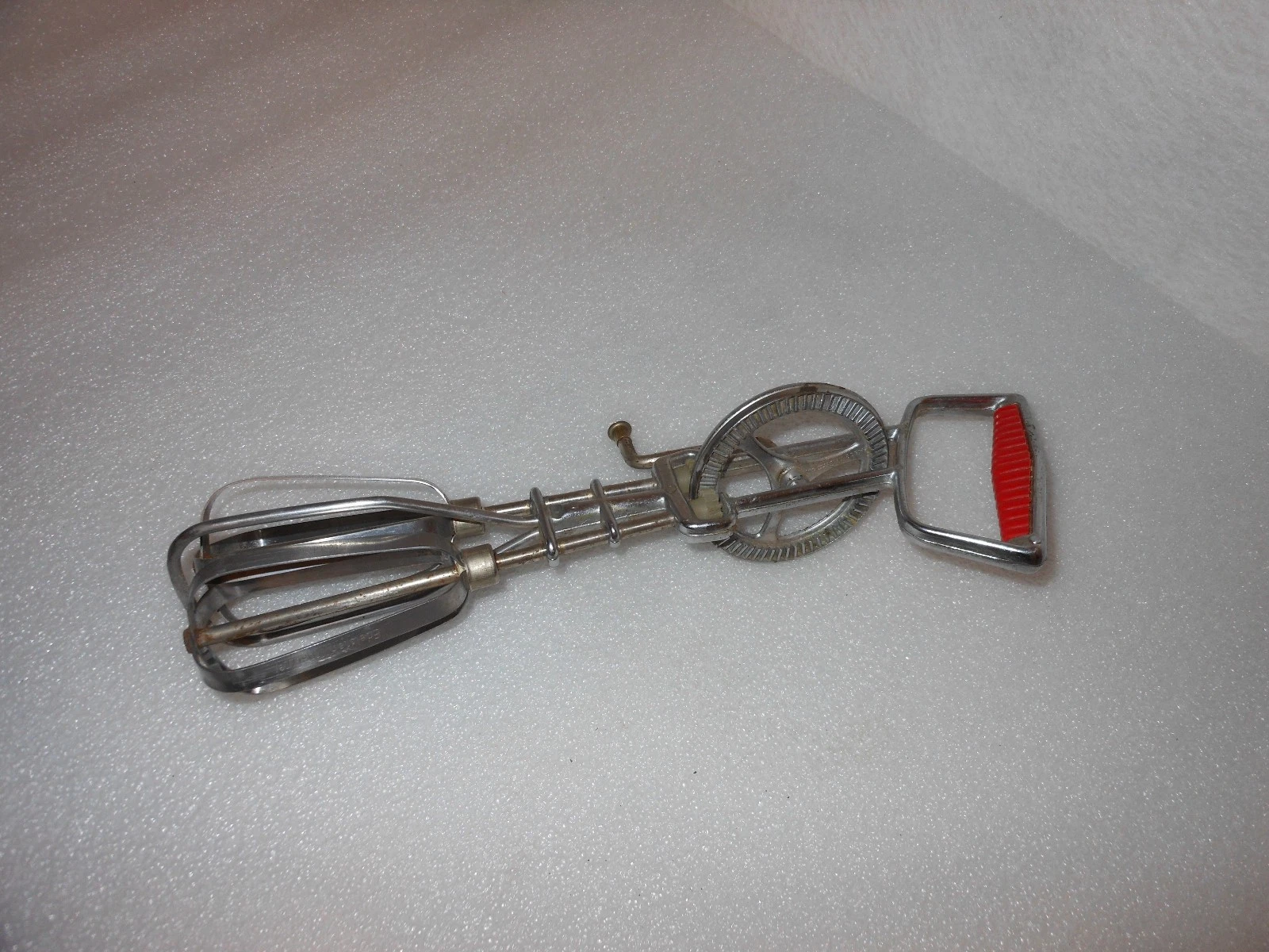 Mixing Mixer Hand Operated Mechanical Retro 1960s Collectable
Opens in a new window or tab