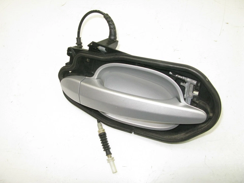 Manija puerta trasera derecha bmw e60 530i 525i 545i 535i 550i M5 528i 04-10 2218 Foto 2 de 4