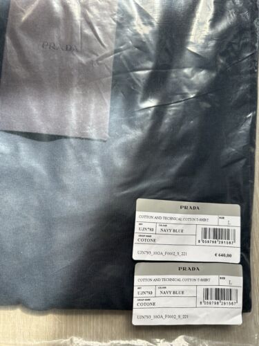 PRADA Milano Navy Blue T-Shirt size L (55cm 21,7 inch) New (%100 Cotton) (640€) - Picture 6 of 21