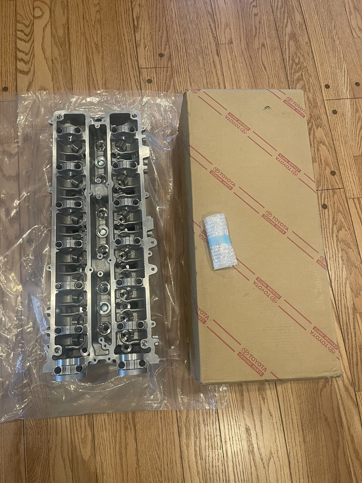 Supra MKIV OEM Toyota 2JZGTE Cylinder Head non vvti BRAND NEW MK4 JZA80 2JZ-GTE