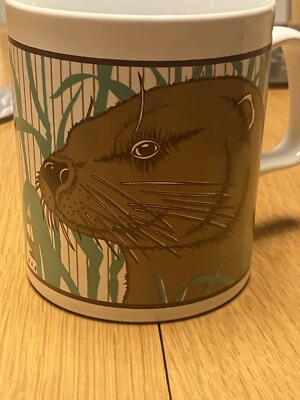 World Wildlife Fund Two Otter Otters Becher Made In England