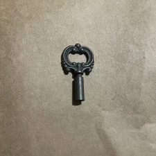 Antique Vintage Winding Clock Lamp Key