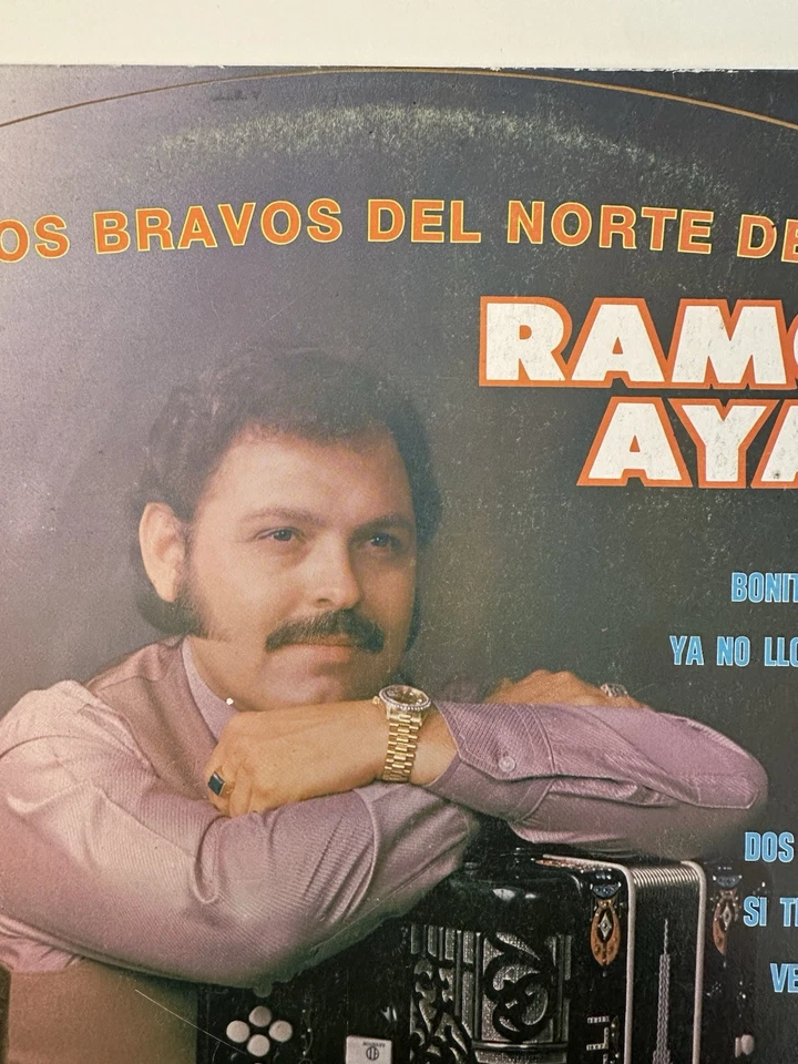 Los Bravos Del Norte De Ramon Ayala - Bonita Finca De Adobe (1 x LP, 1982, VG+) - Image 4 of 4