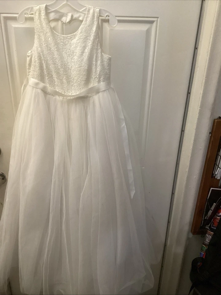 Vestido de novia para niñas de 9 y 10 Foto 2 de 2