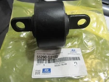 HYUNDAI i30 2016-20 KIA NIRO 16-22 Rear Wishbone Trailing Arm Axle Bush GENUINE