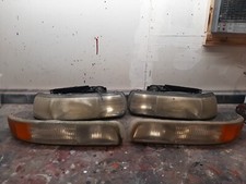 2000 Chevy Silverado Tahoe Suburban Headlighmarker Light Set Oem 2000 Chevy Silverado Tahoe Suburban Headlighmarker Light Set Oem