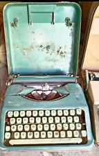 HERMES Baby Swiss Portable typewriter Green color Original Metal Cover No number thumbnail