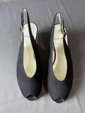 Vintage Bruno Magli Woman's Deanna Black Peep Toe Wedge Heel Shoes Size 7 jg