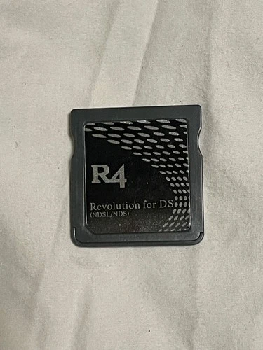 R4 Nintendo Ds With 2gb Micro Sd Card