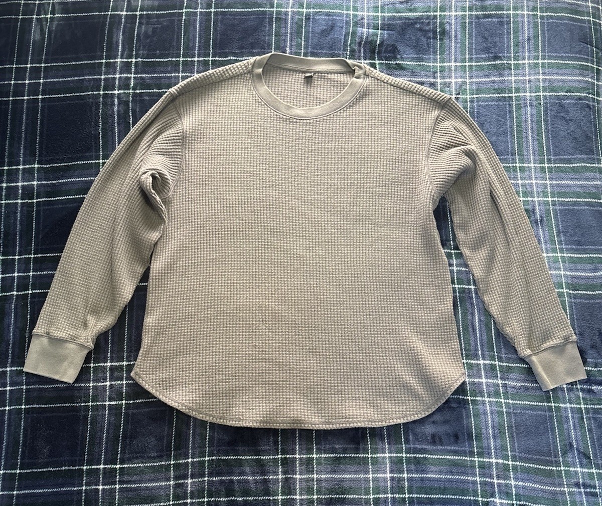 Uniqlo Gray Waffle-Knit Thermal shirt Size M