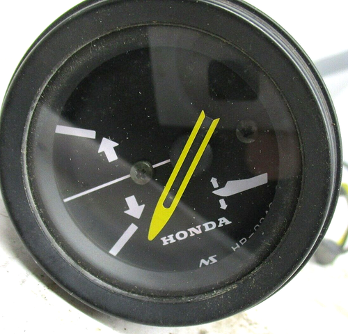 Honda OEM Early Type Analog Trim Gauge - Picture 2 of 3