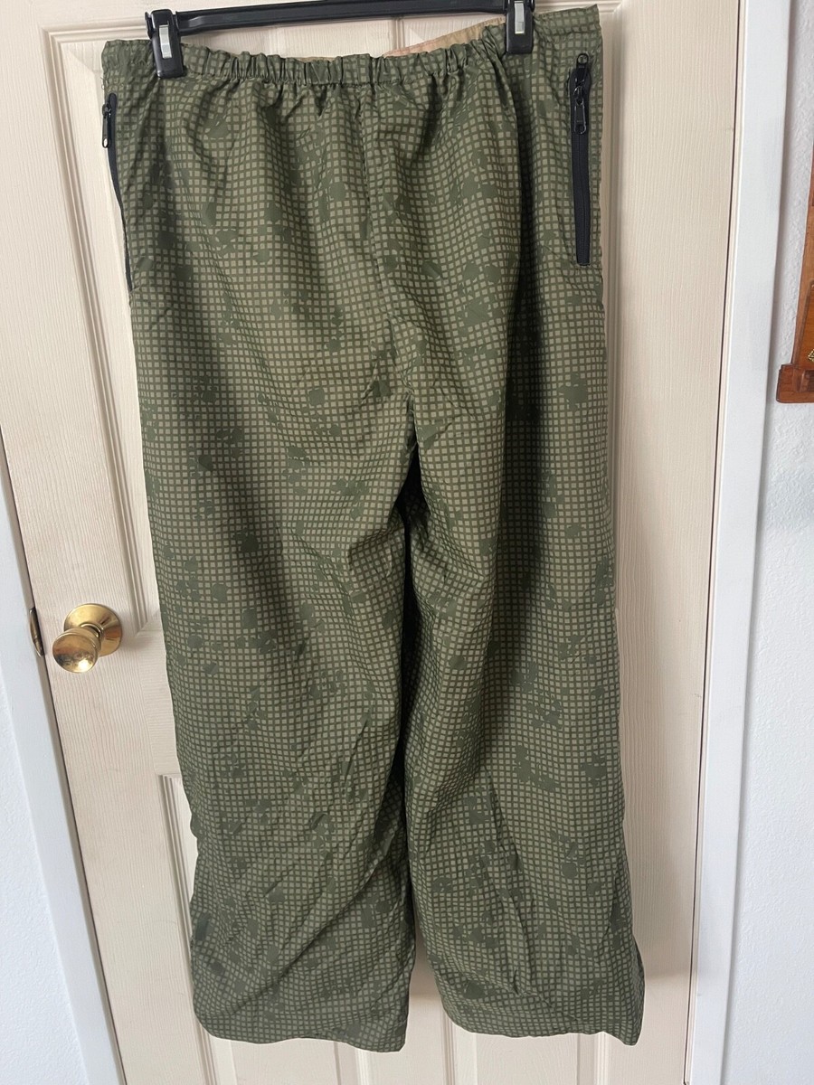 Adventure Tech Gore Tex Reversible pants mens size L USA