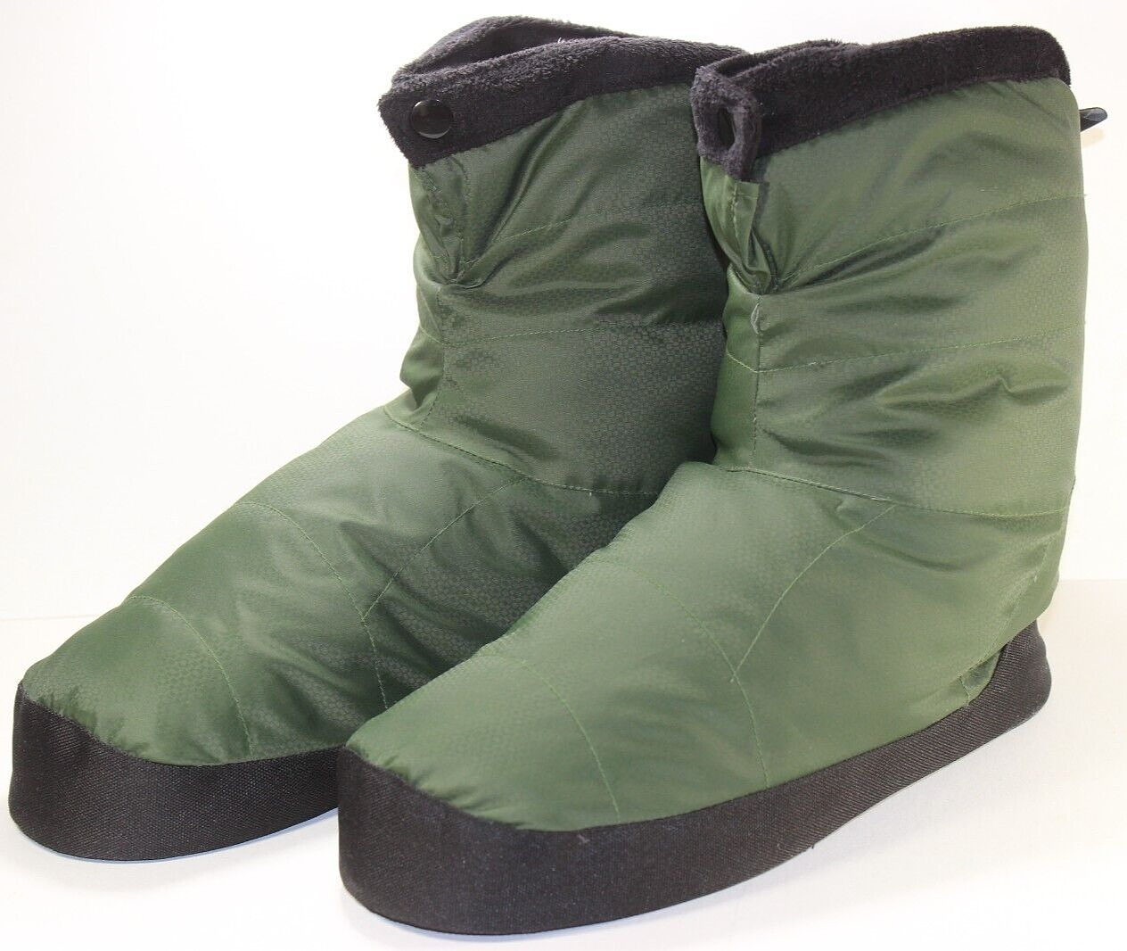 REI Men’s Duck Down Camp Booties sz MM Forest Green & Black Excellent