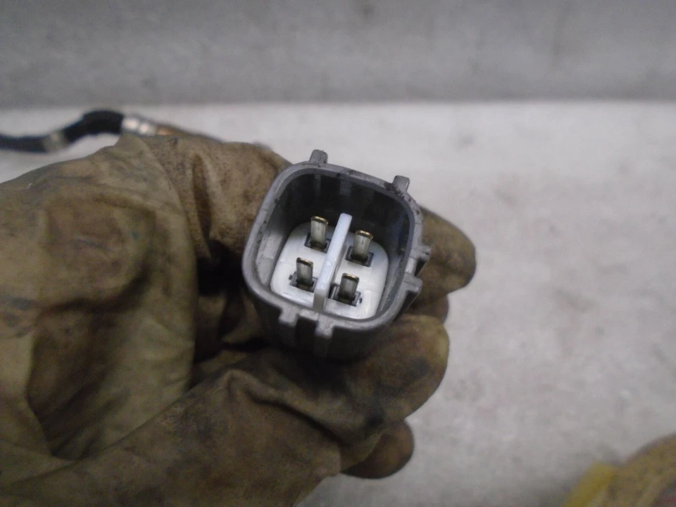 DK903281 2001-2003 TOYOTA PRIUS DENSO 02 SENSOR OXÍGENO (0258986606) OEM Foto 2 de 4