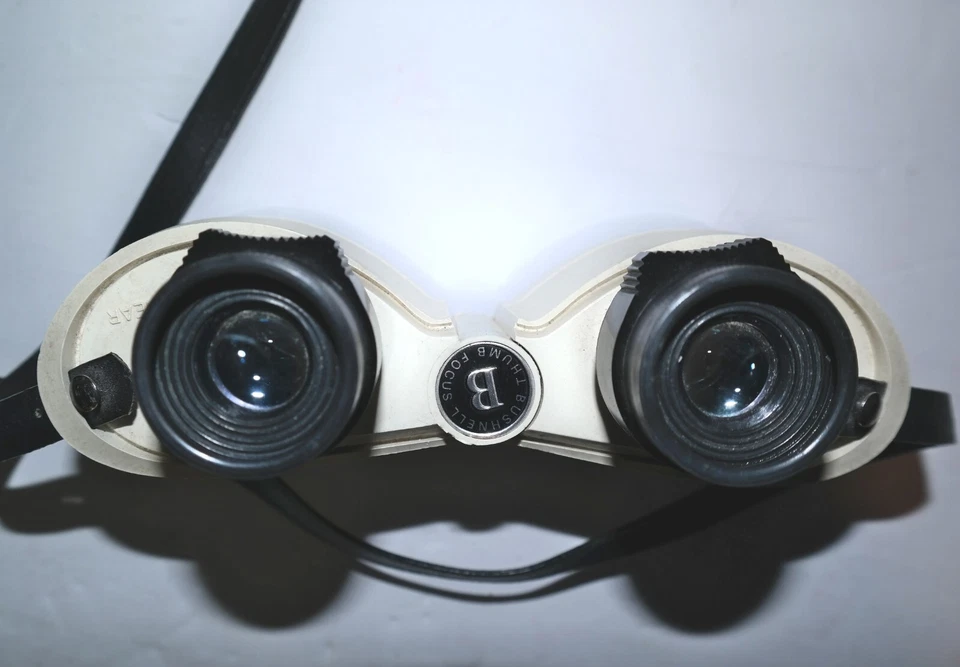 Vintage Bushnell Expo Extra Power Thumb Focus Binoculars with Strap - Image 3 of 4