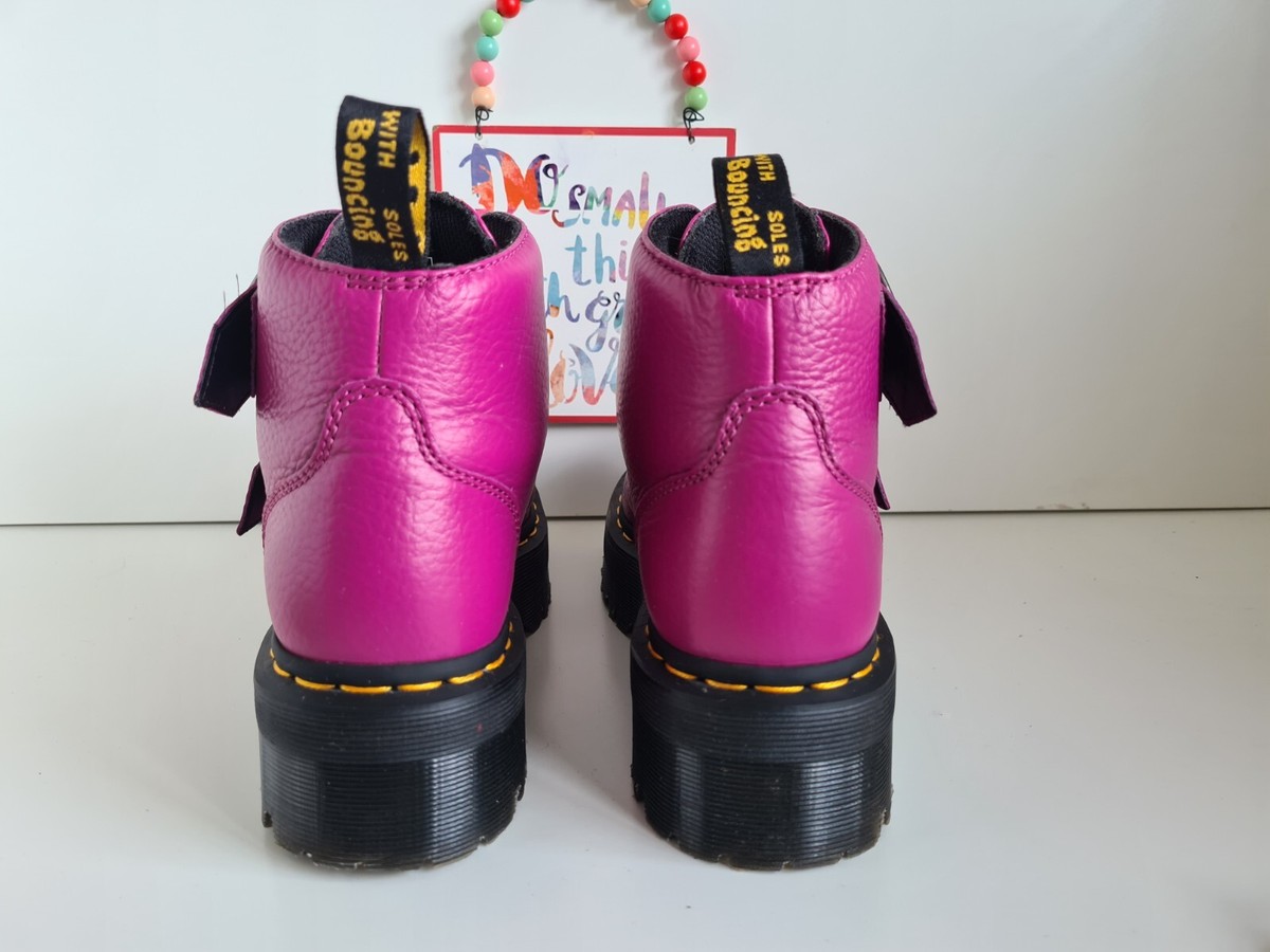 RARE Dr Doc Martens Devon Heart platform quad heart pink RARE Dr Doc Martens Devon Heart platform quad heart pink