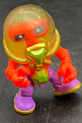 Treasure X Aliens Cosmic Cloud Stinkdome Figure #476 Plastic Action Figure-Toy