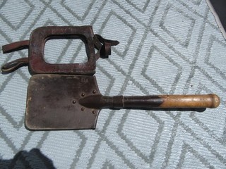 Feldspaten 1.Weltkrieg Schanzzeug 1915 mit Trageleder 1.WK
