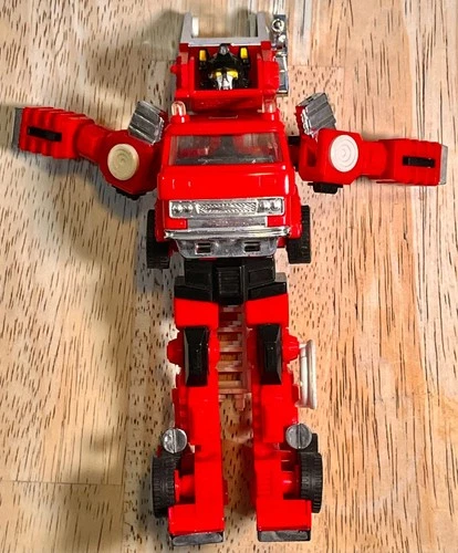 Vintage Transformers Inferno Takara Japan Red Fire Truck, 99 Cents Starting Bid!